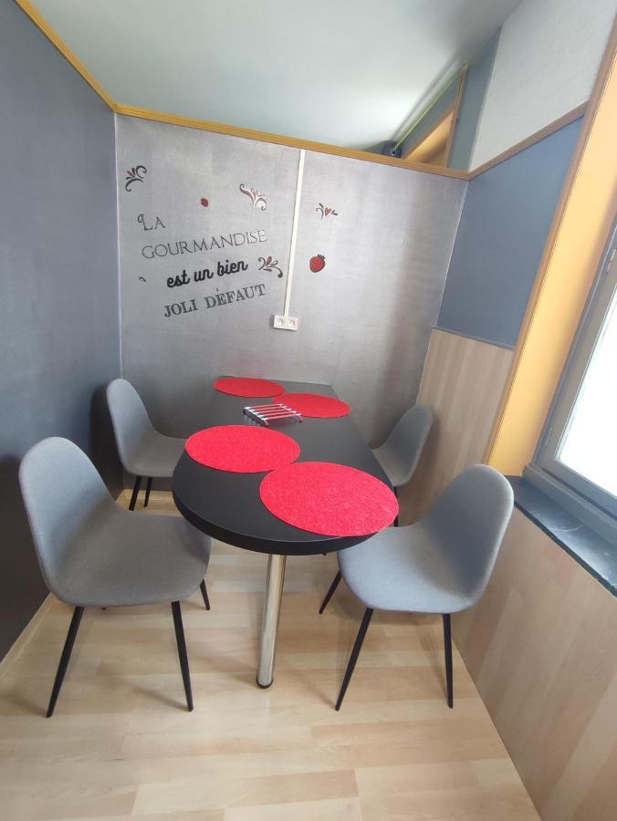 Studio Independant Acces Direct Autonome. Le Cateau-Cambresis Exterior photo
